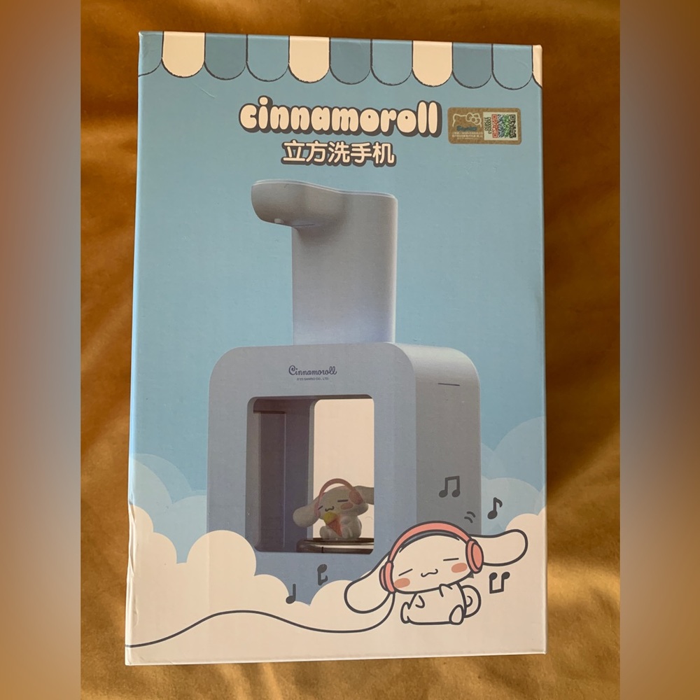 New Cinnamoroll automatic hand sanitizer dispenser